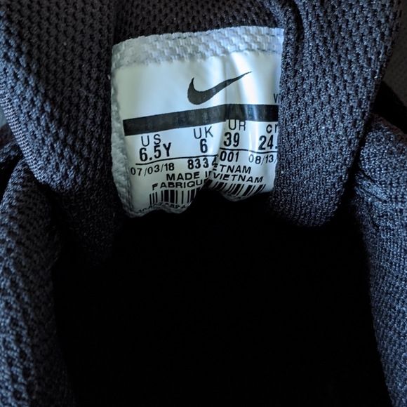 BRAND NEW Nike Air Max 90 Leather - Picture 8 of 8